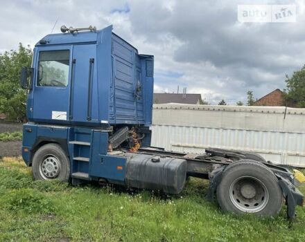 Синий Рено Магнум, объемом двигателя 12 л и пробегом 100 тыс. км за 6999 $, фото 4 на Automoto.ua