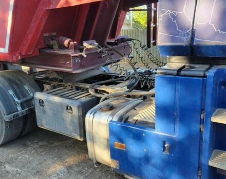 Синий Рено Магнум, объемом двигателя 11.9 л и пробегом 1 тыс. км за 16000 $, фото 9 на Automoto.ua