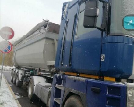 Синий Рено Магнум, объемом двигателя 12 л и пробегом 1 тыс. км за 7800 $, фото 1 на Automoto.ua