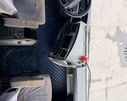 Синий Рено Магнум, объемом двигателя 12.9 л и пробегом 1000 тыс. км за 10000 $, фото 9 на Automoto.ua