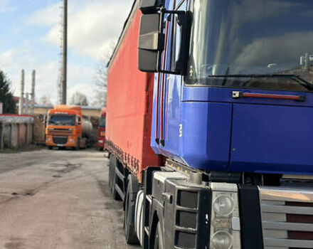 Синий Рено Магнум, объемом двигателя 12.9 л и пробегом 1000 тыс. км за 10000 $, фото 2 на Automoto.ua