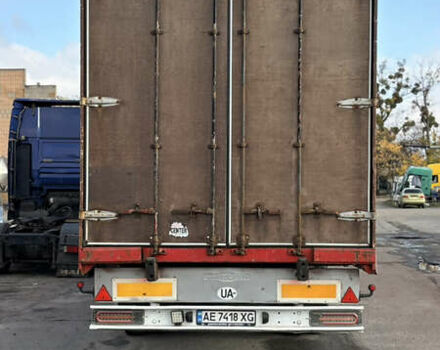 Синий Рено Магнум, объемом двигателя 12.9 л и пробегом 1000 тыс. км за 10000 $, фото 6 на Automoto.ua