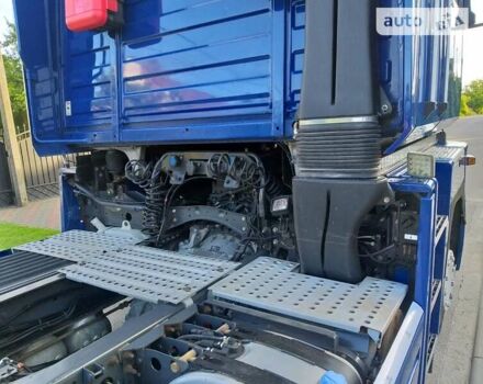 Синий Рено Магнум, объемом двигателя 12.9 л и пробегом 885 тыс. км за 24900 $, фото 10 на Automoto.ua