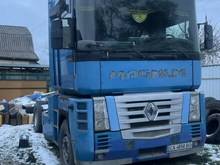 Синий Рено Магнум, объемом двигателя 12 л и пробегом 1 тыс. км за 8000 $, фото 1 на Automoto.ua