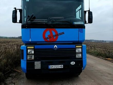 Синий Рено Магнум, объемом двигателя 12 л и пробегом 300 тыс. км за 10500 $, фото 1 на Automoto.ua