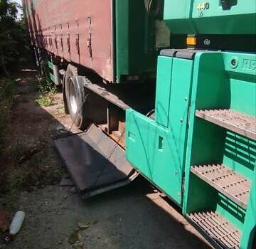 Зелений Рено Магнум, об'ємом двигуна 11.9 л та пробігом 1 тис. км за 11500 $, фото 6 на Automoto.ua