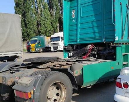 Зеленый Рено Магнум, объемом двигателя 11.96 л и пробегом 1000 тыс. км за 5500 $, фото 5 на Automoto.ua