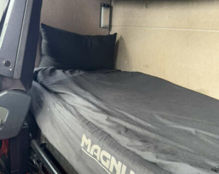 Зеленый Рено Магнум, объемом двигателя 12.78 л и пробегом 110 тыс. км за 15000 $, фото 13 на Automoto.ua