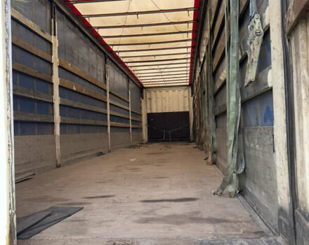 Зеленый Рено Магнум, объемом двигателя 12.78 л и пробегом 110 тыс. км за 15000 $, фото 5 на Automoto.ua