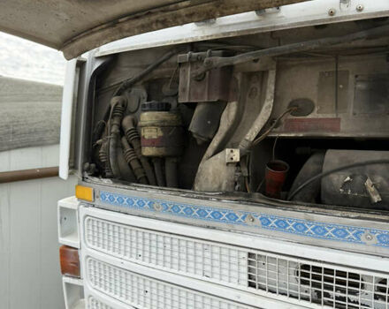 Белый Рено Майор, объемом двигателя 12 л и пробегом 998 тыс. км за 2500 $, фото 17 на Automoto.ua