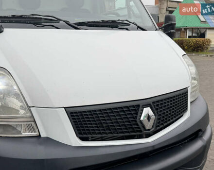 Белый Рено Mascott, объемом двигателя 2.95 л и пробегом 500 тыс. км за 17950 $, фото 29 на Automoto.ua