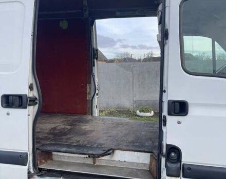 Білий Рено Mascott, об'ємом двигуна 3 л та пробігом 440 тис. км за 8500 $, фото 3 на Automoto.ua