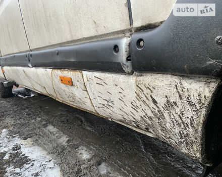 Белый Рено Mascott, объемом двигателя 3 л и пробегом 900 тыс. км за 5700 $, фото 5 на Automoto.ua