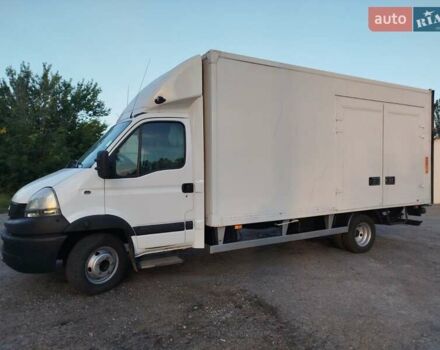 Белый Рено Mascott, объемом двигателя 2.95 л и пробегом 460 тыс. км за 11700 $, фото 2 на Automoto.ua