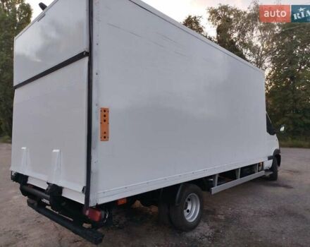 Белый Рено Mascott, объемом двигателя 2.95 л и пробегом 460 тыс. км за 11700 $, фото 4 на Automoto.ua