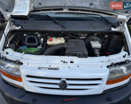 Белый Рено Mascott, объемом двигателя 2.8 л и пробегом 384 тыс. км за 12500 $, фото 26 на Automoto.ua