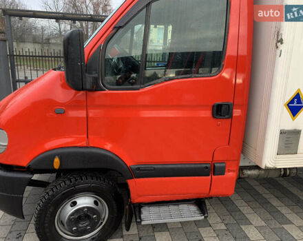 Красный Рено Mascott, объемом двигателя 2.8 л и пробегом 700 тыс. км за 5300 $, фото 1 на Automoto.ua