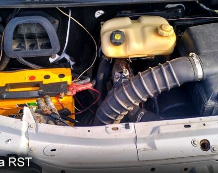 Рено Mascott, объемом двигателя 2.8 л и пробегом 750 тыс. км за 8300 $, фото 6 на Automoto.ua