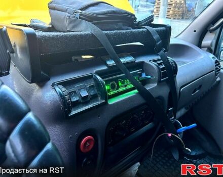 Жовтий Рено Mascott, об'ємом двигуна 2.8 л та пробігом 375 тис. км за 6950 $, фото 11 на Automoto.ua