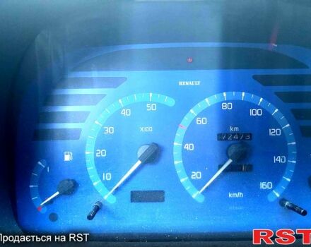 Жовтий Рено Mascott, об'ємом двигуна 2.8 л та пробігом 375 тис. км за 6950 $, фото 10 на Automoto.ua