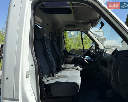 Білий Рено Мастєр, об'ємом двигуна 2.3 л та пробігом 200 тис. км за 12950 $, фото 29 на Automoto.ua