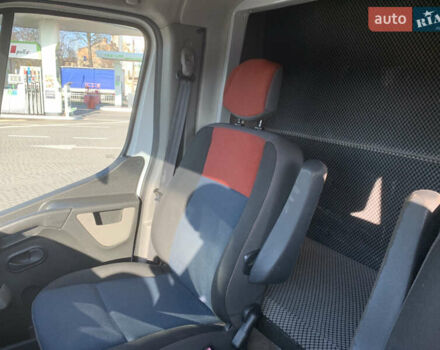 Белый Рено Мастер, объемом двигателя 2.3 л и пробегом 450 тыс. км за 9800 $, фото 15 на Automoto.ua
