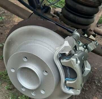 Белый Рено Мастер, объемом двигателя 2.3 л и пробегом 612 тыс. км за 16000 $, фото 3 на Automoto.ua