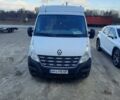 Белый Рено Мастер, объемом двигателя 2.3 л и пробегом 640 тыс. км за 14500 $, фото 1 на Automoto.ua