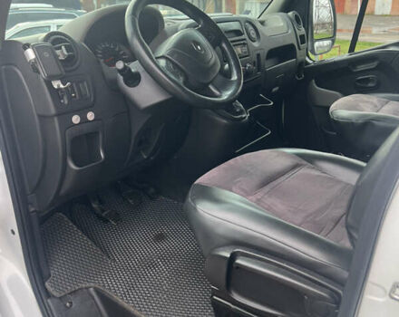 Белый Рено Мастер, объемом двигателя 2.3 л и пробегом 540 тыс. км за 14300 $, фото 8 на Automoto.ua