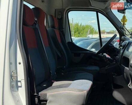 Белый Рено Мастер, объемом двигателя 2.3 л и пробегом 220 тыс. км за 18295 $, фото 31 на Automoto.ua