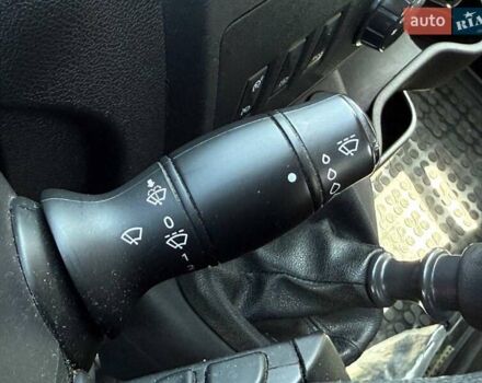 Белый Рено Мастер, объемом двигателя 2.3 л и пробегом 220 тыс. км за 16498 $, фото 24 на Automoto.ua