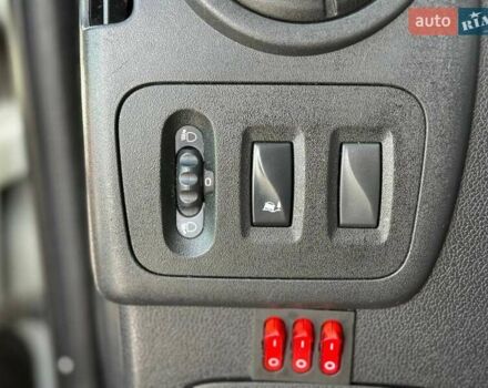 Белый Рено Мастер, объемом двигателя 2.3 л и пробегом 220 тыс. км за 16498 $, фото 22 на Automoto.ua