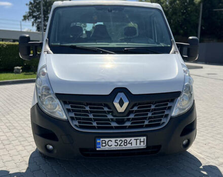 Белый Рено Мастер, объемом двигателя 2.3 л и пробегом 427 тыс. км за 12999 $, фото 1 на Automoto.ua