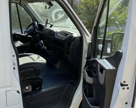 Рено Мастер 2016 в Ровно на Automoto.ua Белый Рено Мастер, объемом двигателя 2.3 л и пробегом 730 тыс. км за 15000 $, фото 5 на Automoto.ua