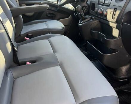 Белый Рено Мастер, объемом двигателя 2.3 л и пробегом 211 тыс. км за 22500 $, фото 17 на Automoto.ua