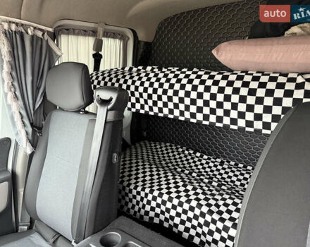 Белый Рено Мастер, объемом двигателя 2.3 л и пробегом 399 тыс. км за 18600 $, фото 3 на Automoto.ua