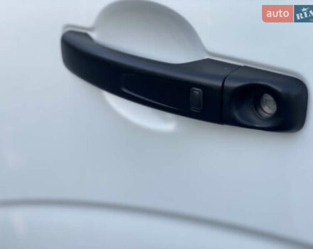 Білий Рено Мастєр, об'ємом двигуна 0 л та пробігом 182 тис. км за 25000 $, фото 57 на Automoto.ua