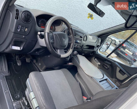 Белый Рено Мастер, объемом двигателя 2.3 л и пробегом 520 тыс. км за 24900 $, фото 36 на Automoto.ua