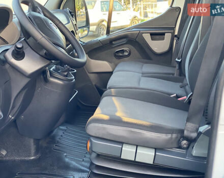 Білий Рено Мастєр, об'ємом двигуна 0 л та пробігом 182 тис. км за 25000 $, фото 67 на Automoto.ua