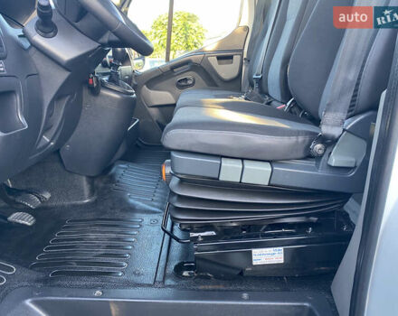 Білий Рено Мастєр, об'ємом двигуна 0 л та пробігом 182 тис. км за 25000 $, фото 9 на Automoto.ua