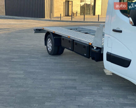 Білий Рено Мастєр, об'ємом двигуна 0 л та пробігом 182 тис. км за 25000 $, фото 69 на Automoto.ua