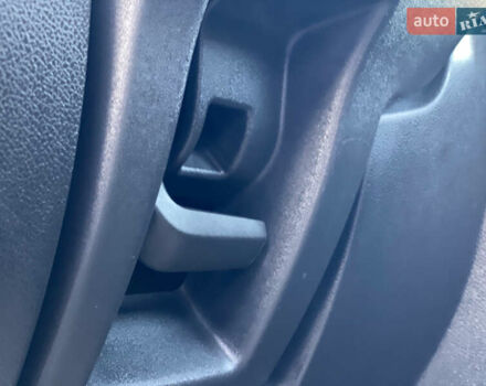 Білий Рено Мастєр, об'ємом двигуна 0 л та пробігом 182 тис. км за 25000 $, фото 60 на Automoto.ua