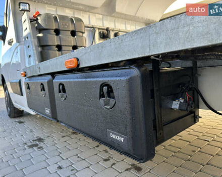 Белый Рено Мастер, объемом двигателя 2.3 л и пробегом 290 тыс. км за 19000 $, фото 11 на Automoto.ua