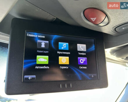 Белый Рено Мастер, объемом двигателя 2.3 л и пробегом 290 тыс. км за 19000 $, фото 20 на Automoto.ua