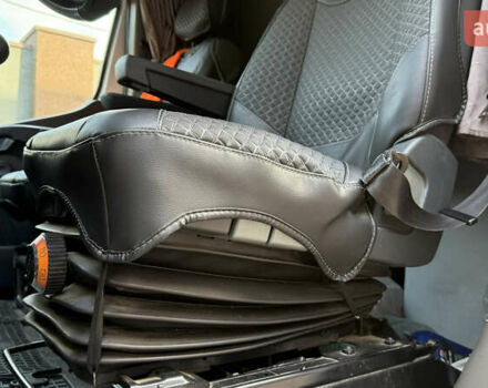 Белый Рено Мастер, объемом двигателя 2.3 л и пробегом 670 тыс. км за 16100 $, фото 5 на Automoto.ua