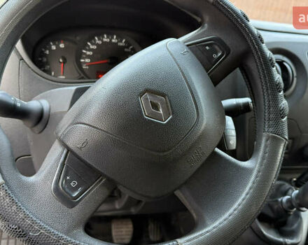 Белый Рено Мастер, объемом двигателя 2.3 л и пробегом 670 тыс. км за 16100 $, фото 9 на Automoto.ua