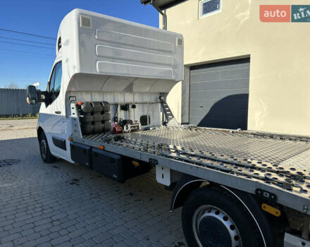 Белый Рено Мастер, объемом двигателя 2.3 л и пробегом 290 тыс. км за 19000 $, фото 8 на Automoto.ua