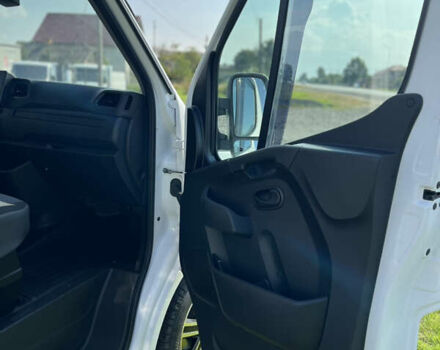 Білий Рено Мастєр, об'ємом двигуна 2.3 л та пробігом 180 тис. км за 21500 $, фото 33 на Automoto.ua