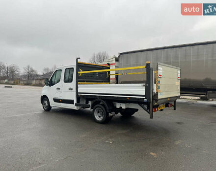 Белый Рено Мастер, объемом двигателя 2.3 л и пробегом 265 тыс. км за 15350 $, фото 26 на Automoto.ua