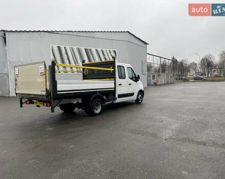 Белый Рено Мастер, объемом двигателя 2.3 л и пробегом 265 тыс. км за 15350 $, фото 8 на Automoto.ua